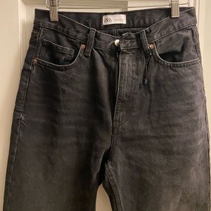 ZARA NEW Straight Leg Jeans